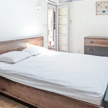 Les Oliviers By Interhome Appartement